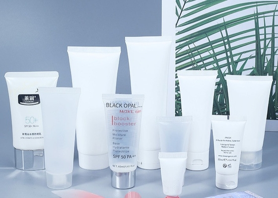 5 - füllt weiße Kosmetik 500ml Kunststoffrohr-Material für Shampoo ab