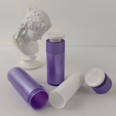Lila Kunststoff Kosmetik-Spenderflasche mit weißer Druckpumpe