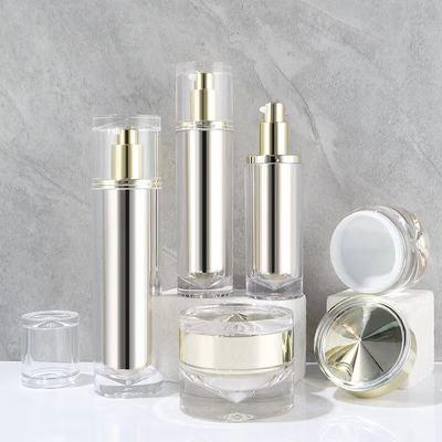 Runde Flasche mit purpurfarbenem Zapfen Kosmetikverpackung Set Kosmetikglas