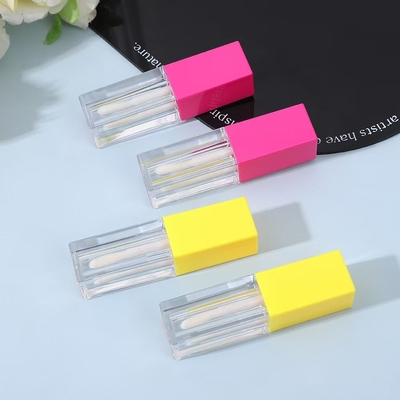 Schöne Zeichentrickbilder Lippenbalsam Neuer Stil Leerer Behälter Custom Logo Kosmetik Make-up Lippenstift Gehäuse Verpackung Röhren