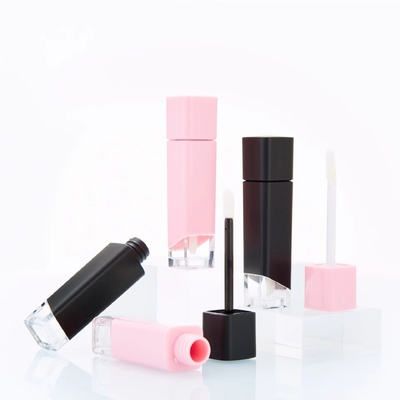 Drehen Lippenstift Stick Lippenmaske Lippenbalsam Flasche Kunststoff