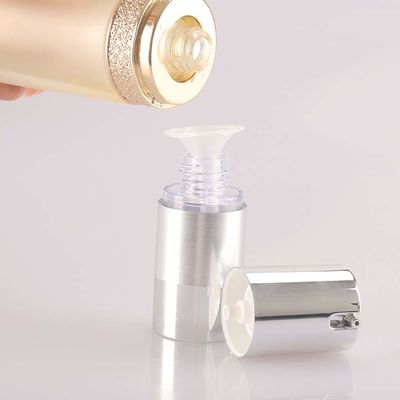 Maßgeschneiderte 15ml 30ml 50ml Kunststoff Airless Pump Vakuum Kosmetikflasche Auslaufsichere Kontrollierte Abgabe Creme Lotion Verpackung