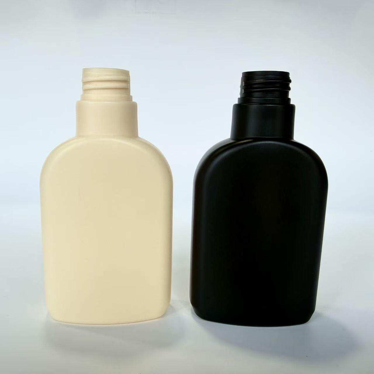 28 mm 200 ml HDPE 33 g mattschwarz/beige leere Plastikflasche für Shampoo-Lotion-Kosmetikverpackungen