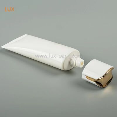 40mm Durchmesser PE Kosmetik-Quetschflasche Luxus galvanisierte Zierkappe Klappdeckel Leere Hautpflege-Lotion